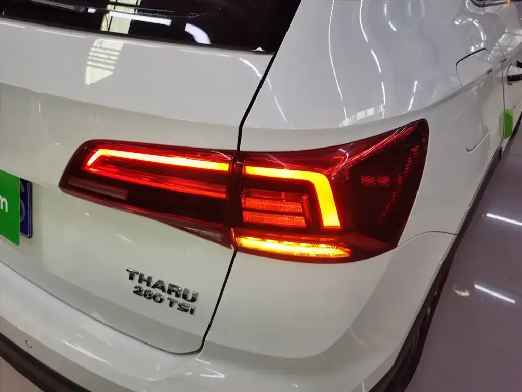 Volkswagen Tharu — фото 2