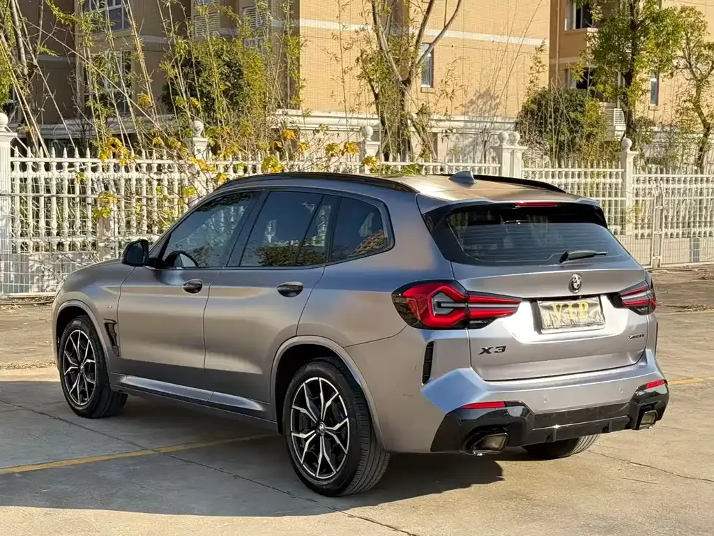 BMW X3 — фото 9