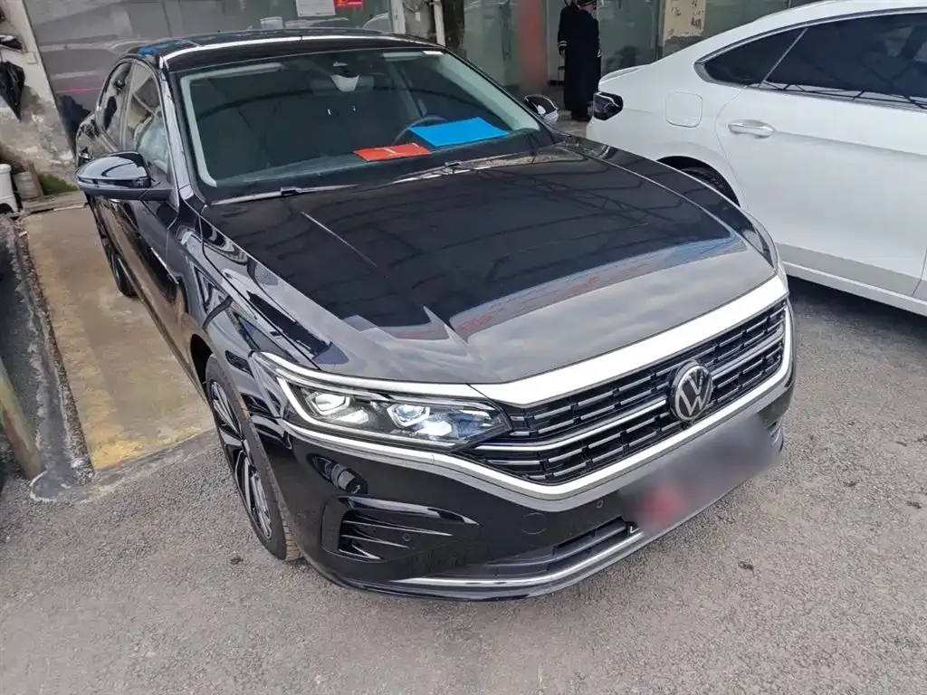 Volkswagen Passat — фото 3