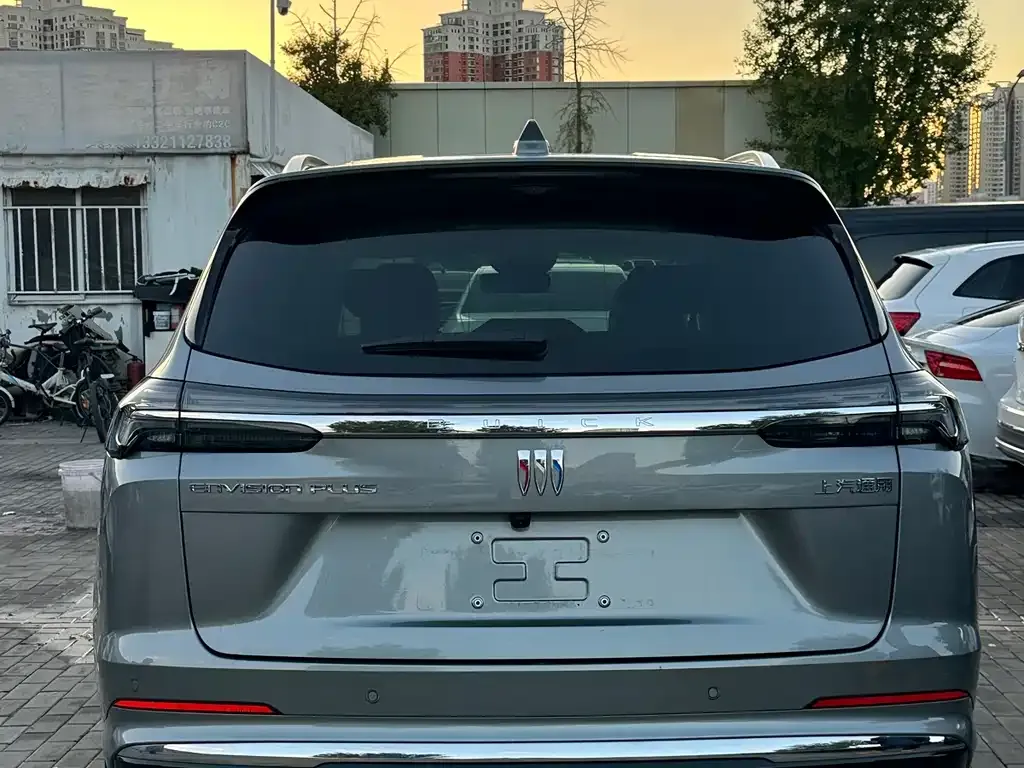 Buick Envision Plus — фото 7