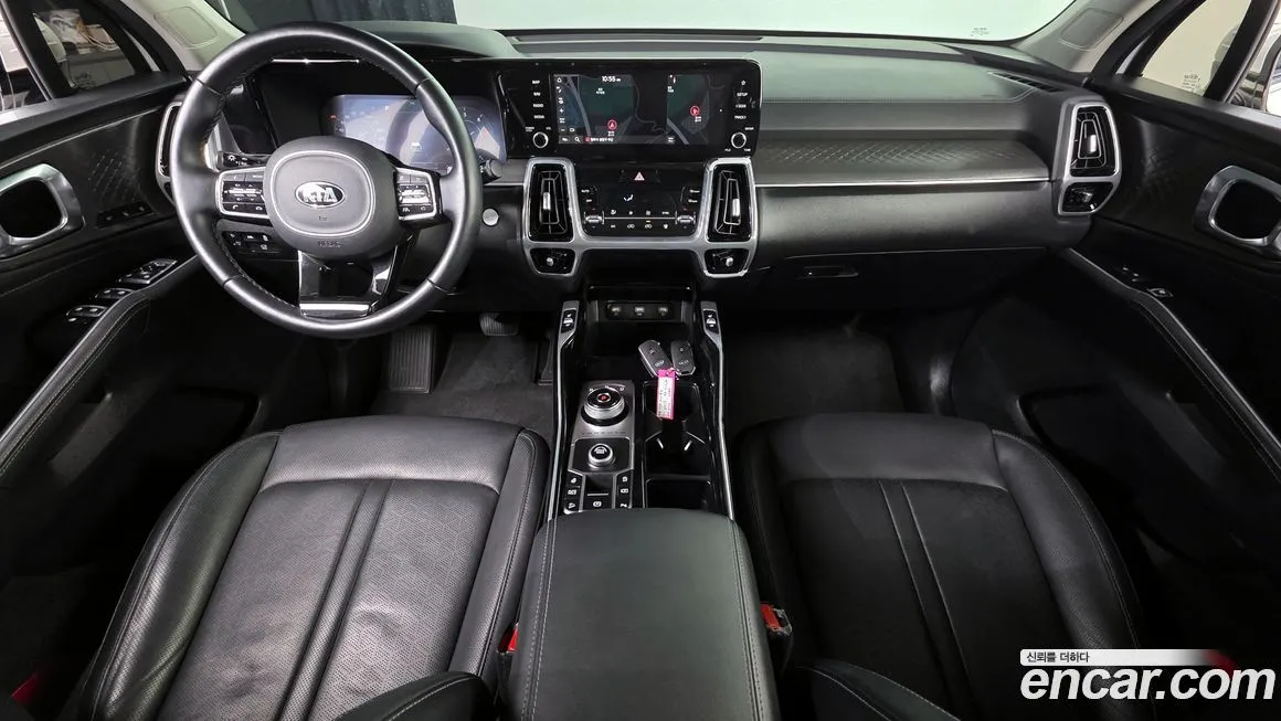 Kia Sorento — фото 7