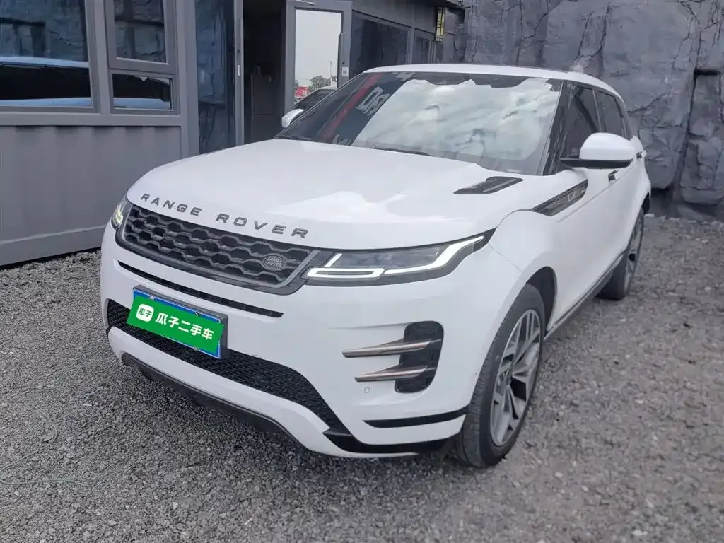 Land Rover Evoque — фото 1