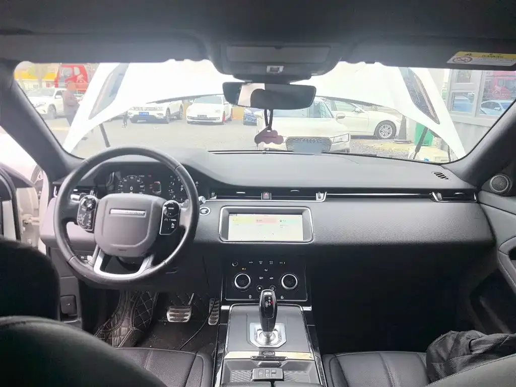Land Rover Evoque — фото 9