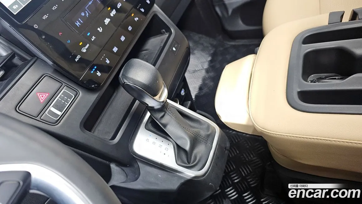Hyundai Staria — фото 9