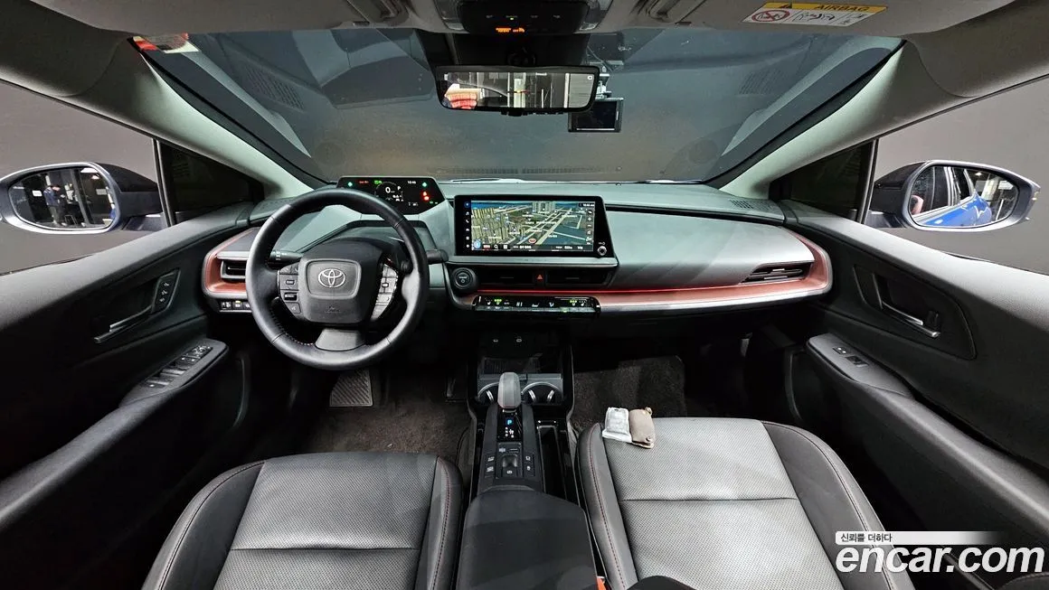 Toyota Prius — фото 6