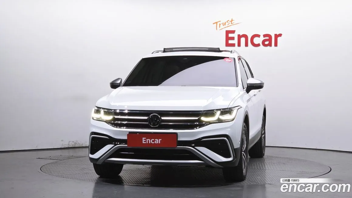 Volkswagen Tiguan — фото 5