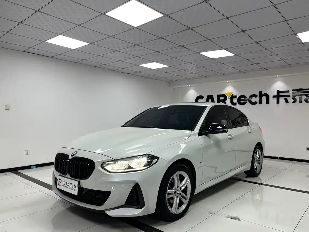 BMW 1 Series — фото 1