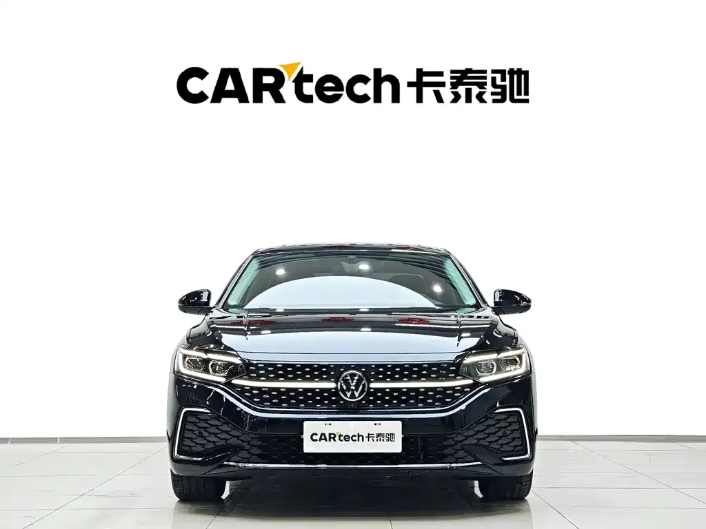 Volkswagen Passat — фото 2