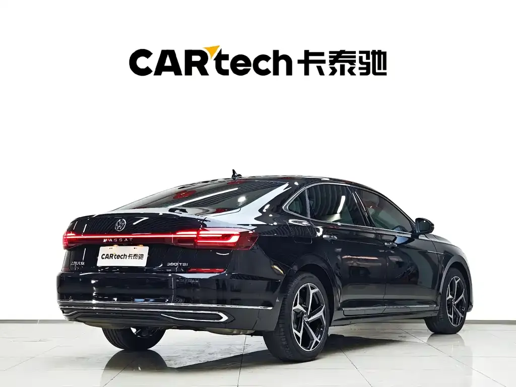 Volkswagen Passat — фото 4