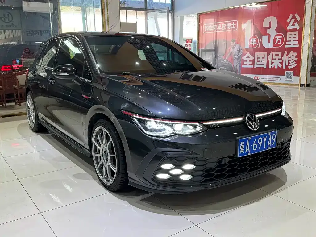 Volkswagen Golf GTI — фото 3