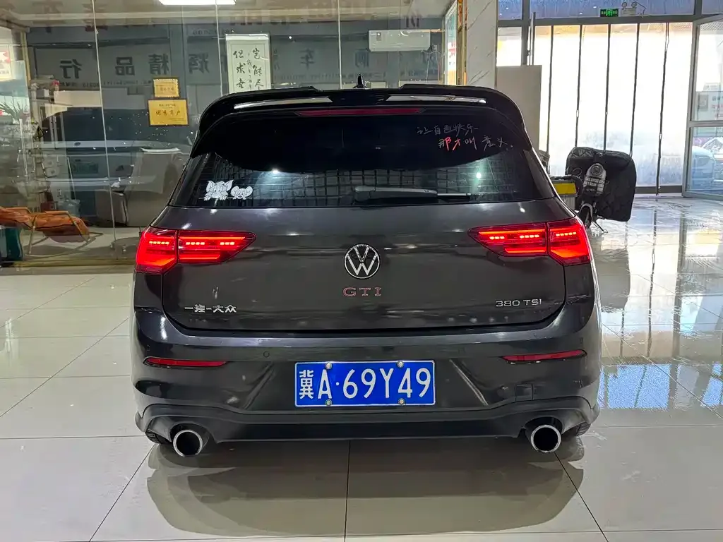 Volkswagen Golf GTI — фото 5