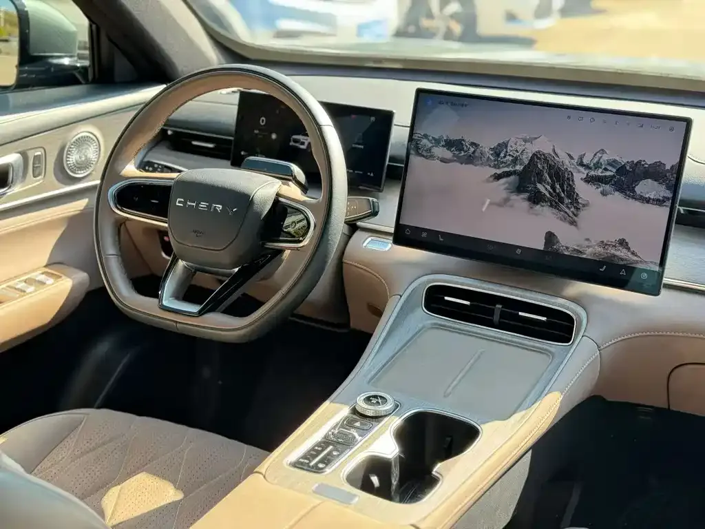 Chery Tiggo 8 PLUS — фото 2