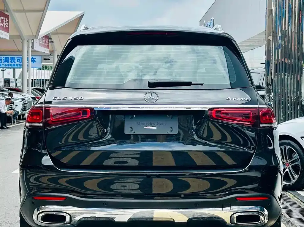 Mercedes-Benz GLS — фото 6