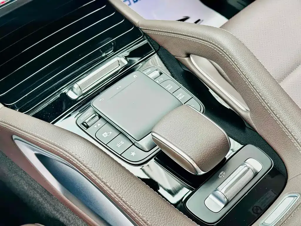 Mercedes-Benz GLS — фото 2