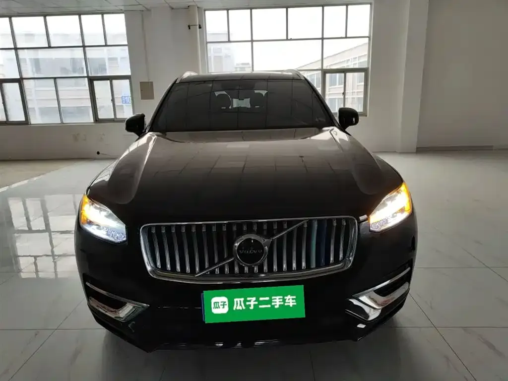 Volvo XC90 — фото 4
