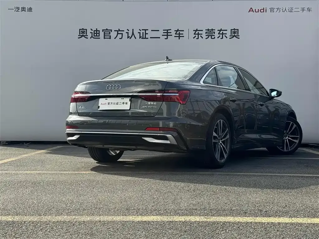Audi A6L — фото 9