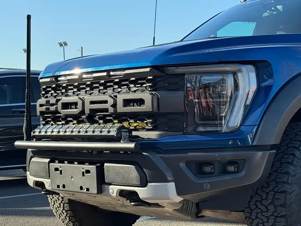 Ford F-150 Raptor — фото 7