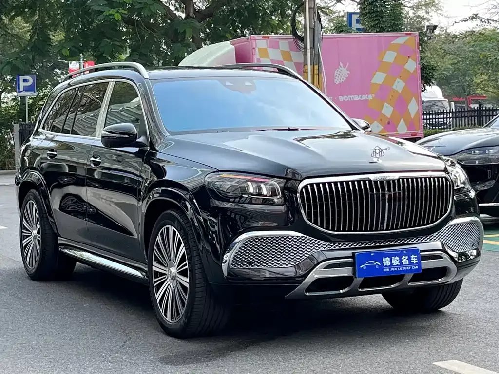 Mercedes-Benz GLS — фото 10