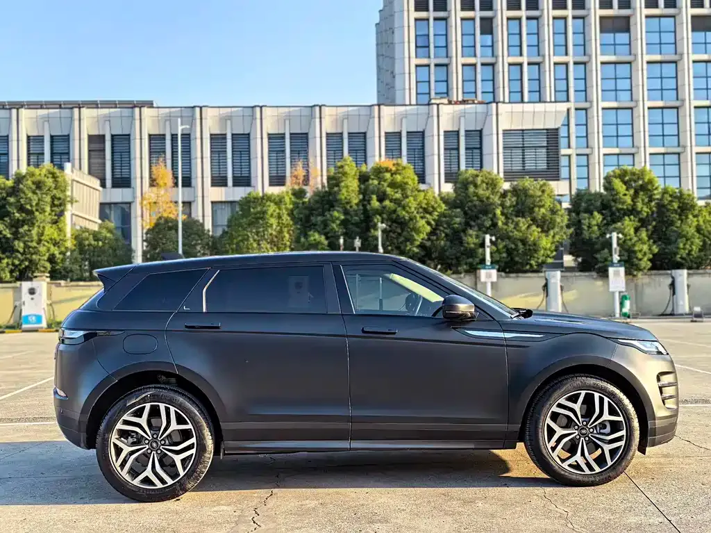 Land Rover Evoque — фото 5