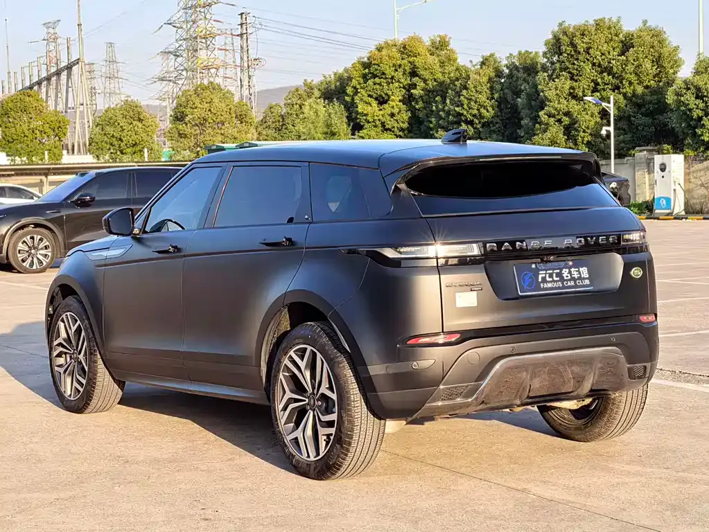 Land Rover Evoque — фото 10