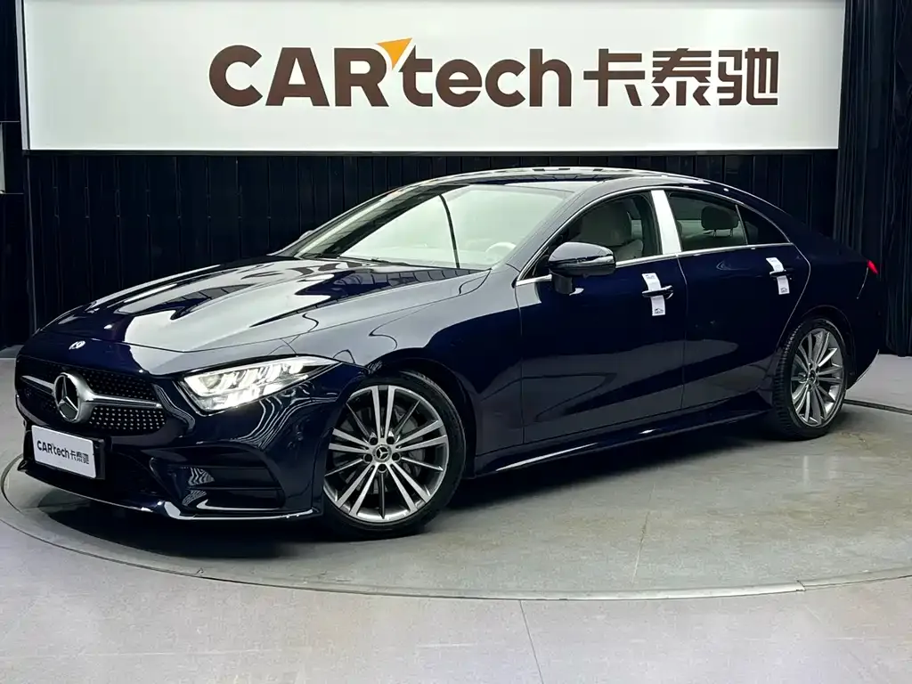 Mercedes-Benz CLS — фото 1