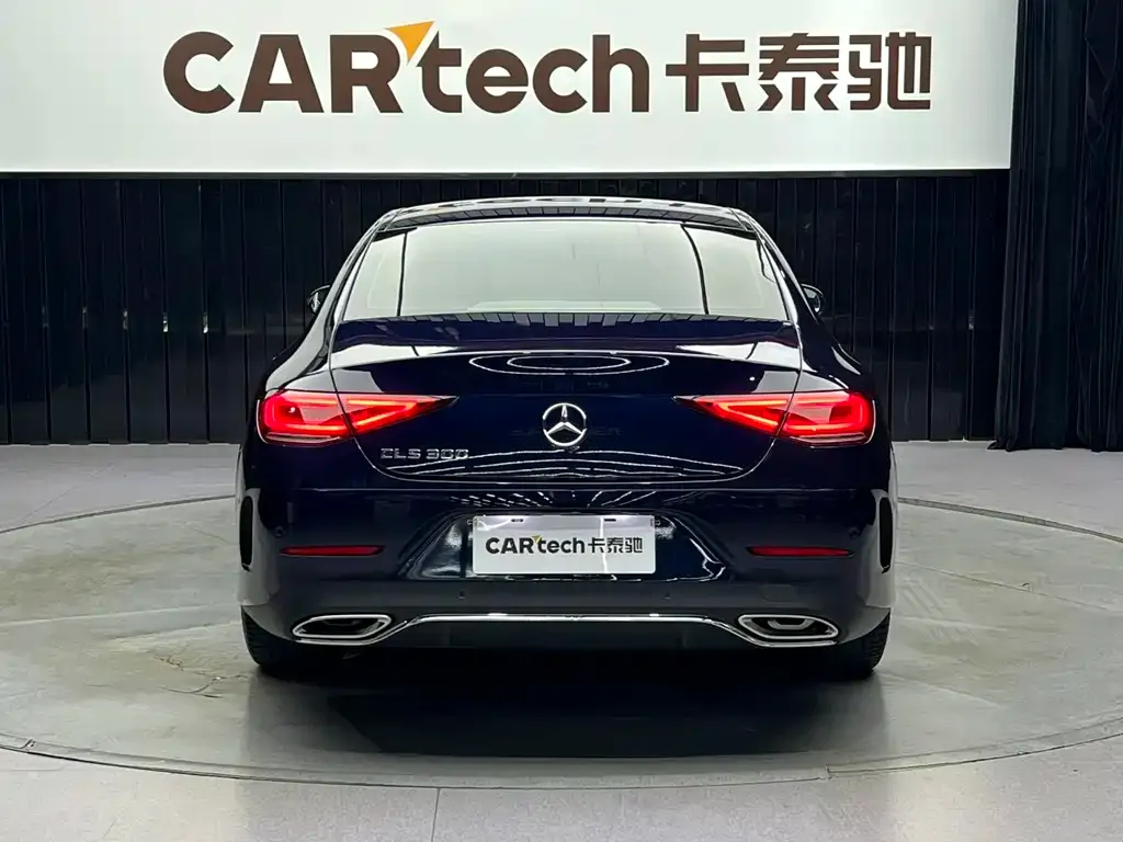 Mercedes-Benz CLS — фото 2