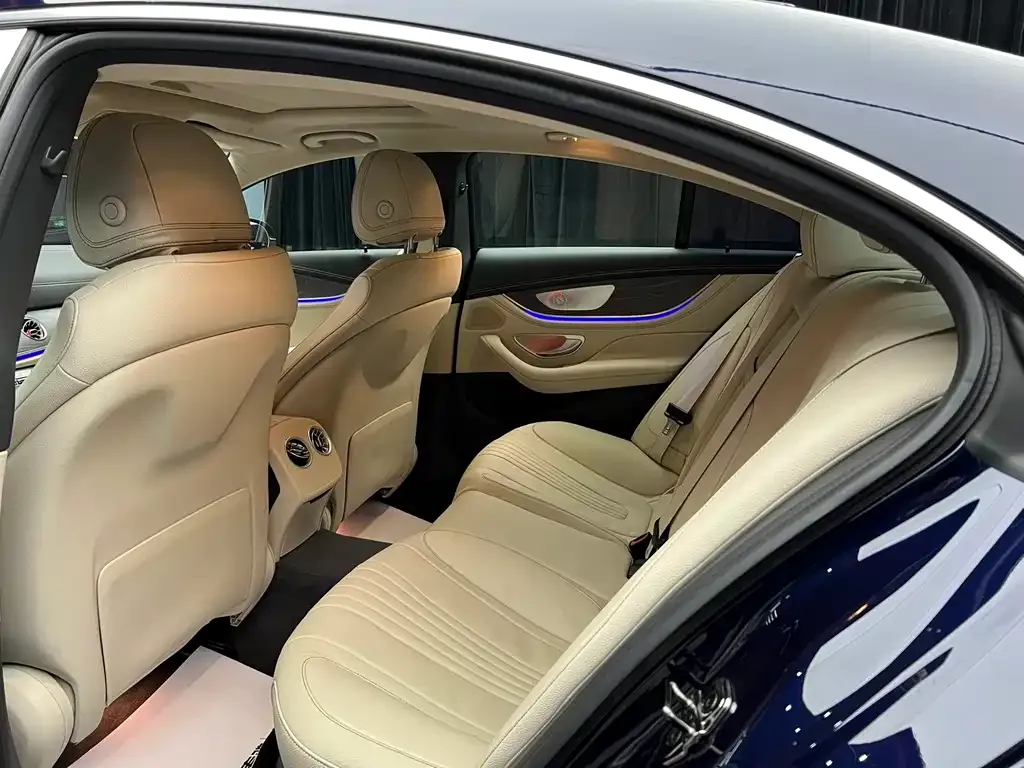 Mercedes-Benz CLS — фото 5