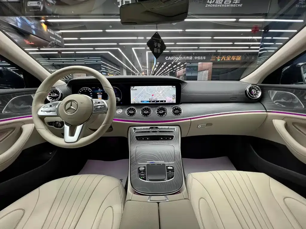 Mercedes-Benz CLS — фото 7