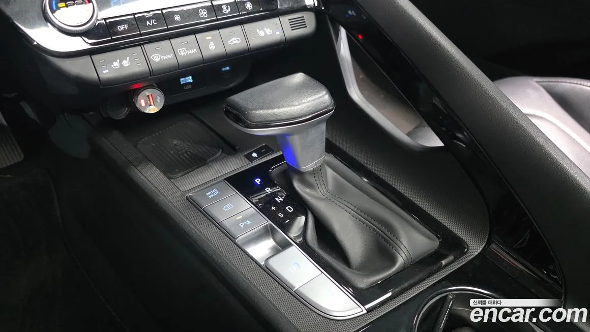 Hyundai AVANTE — фото 9