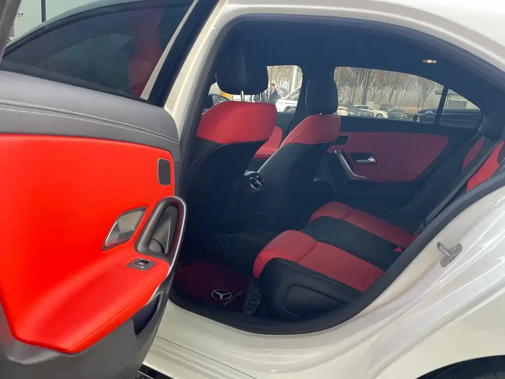 Mercedes-Benz A-Class AMG — фото 2