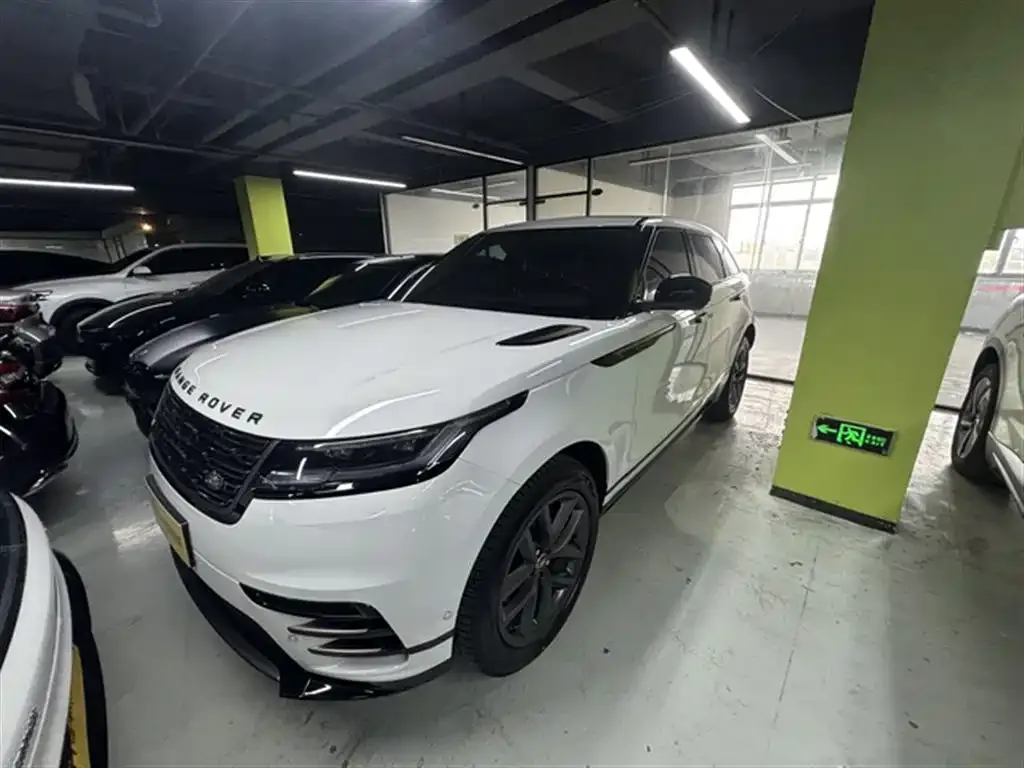Land Rover Velar — фото 1