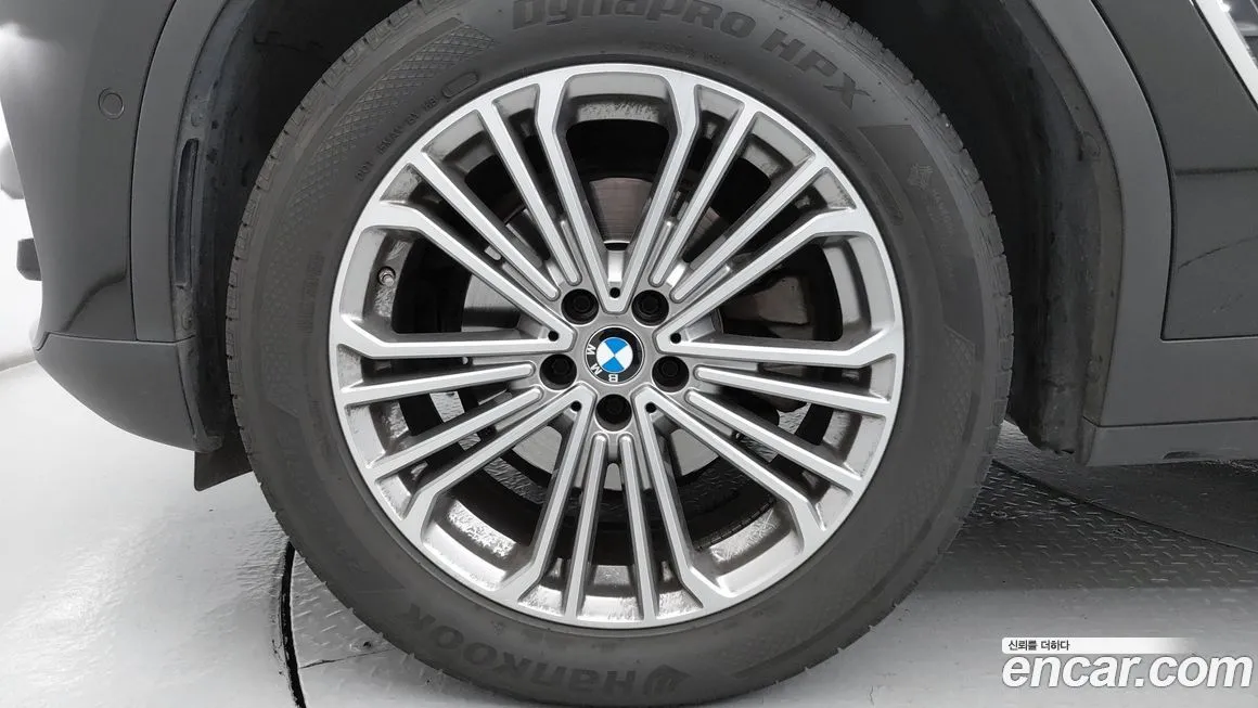 BMW X3 — фото 10