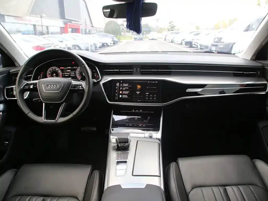 Audi A6L — фото 3