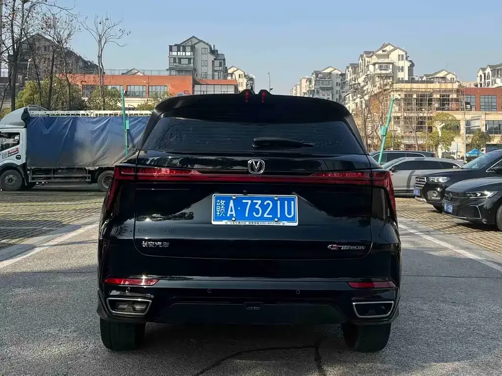 Changan CS75PLUS — фото 9