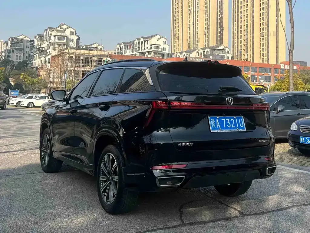 Changan CS75PLUS — фото 7