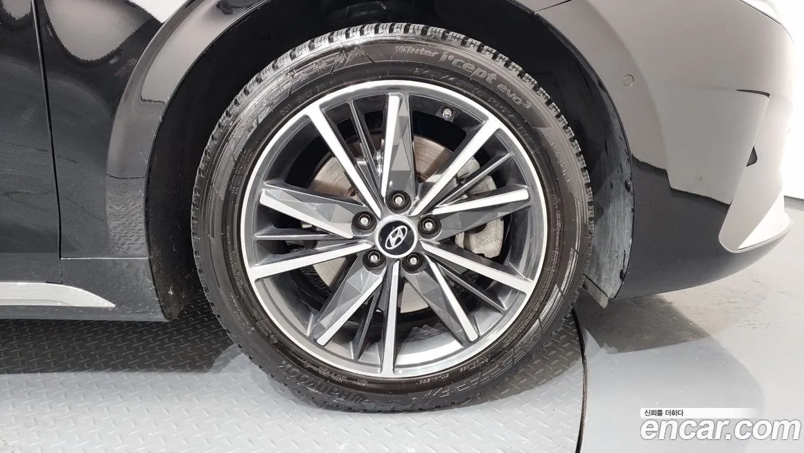 Hyundai Grandeur — фото 10