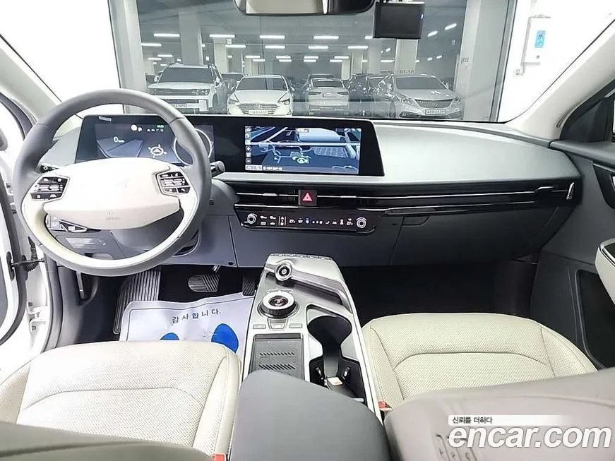Kia EV6 — фото 10