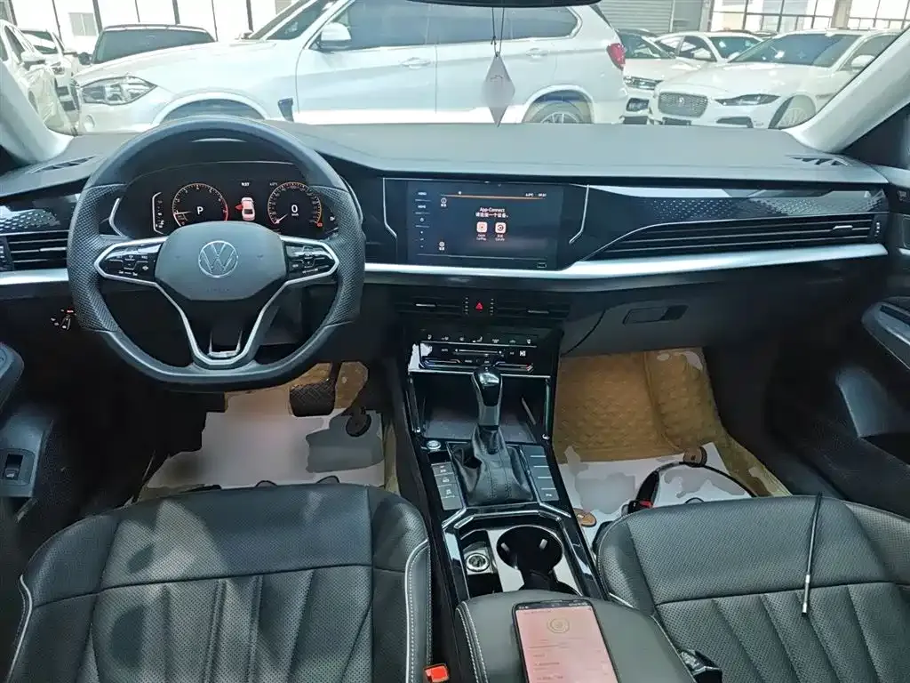 Volkswagen Passat — фото 7