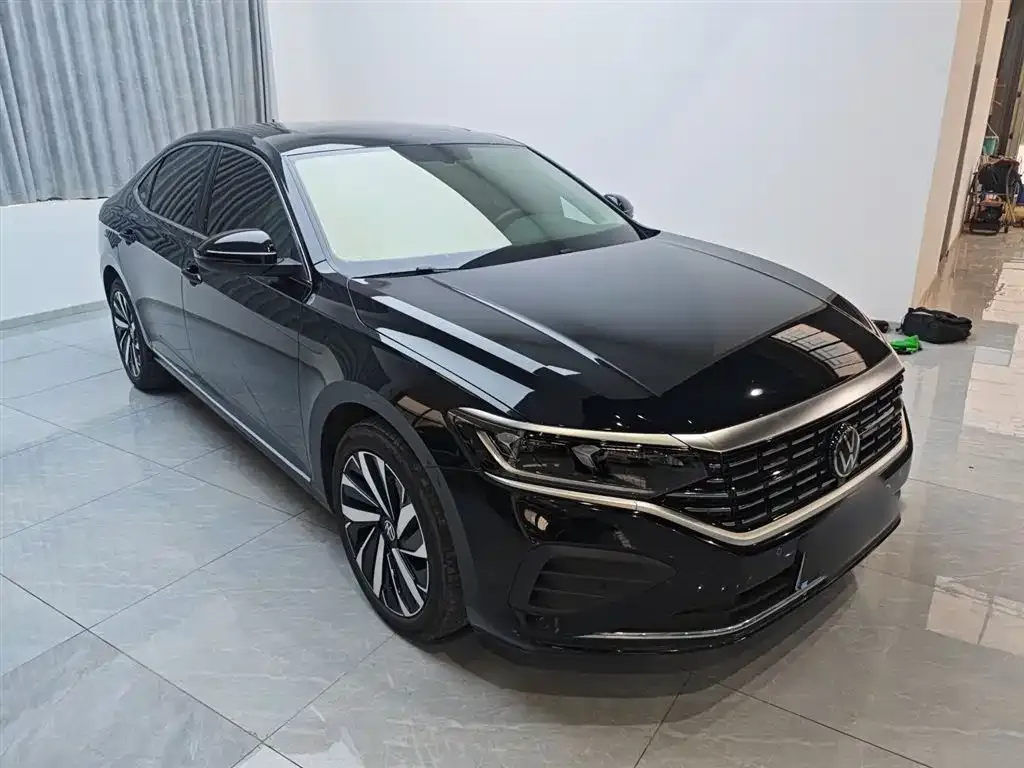 Volkswagen Passat — фото 6