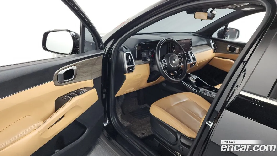 Kia Sorento — фото 6