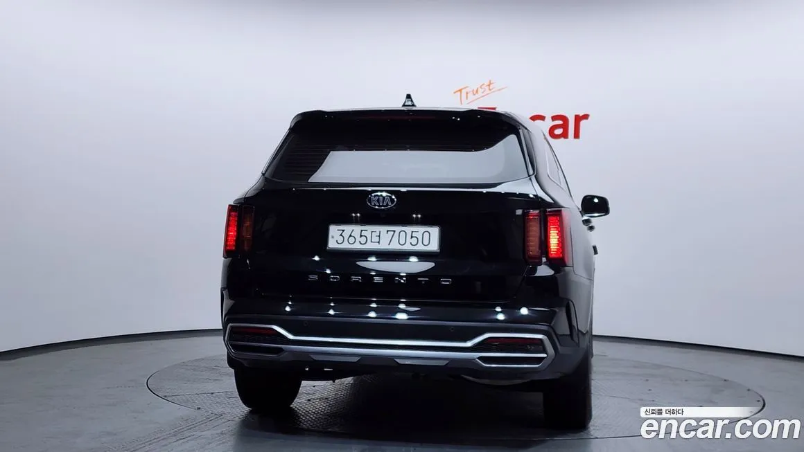 Kia Sorento — фото 2