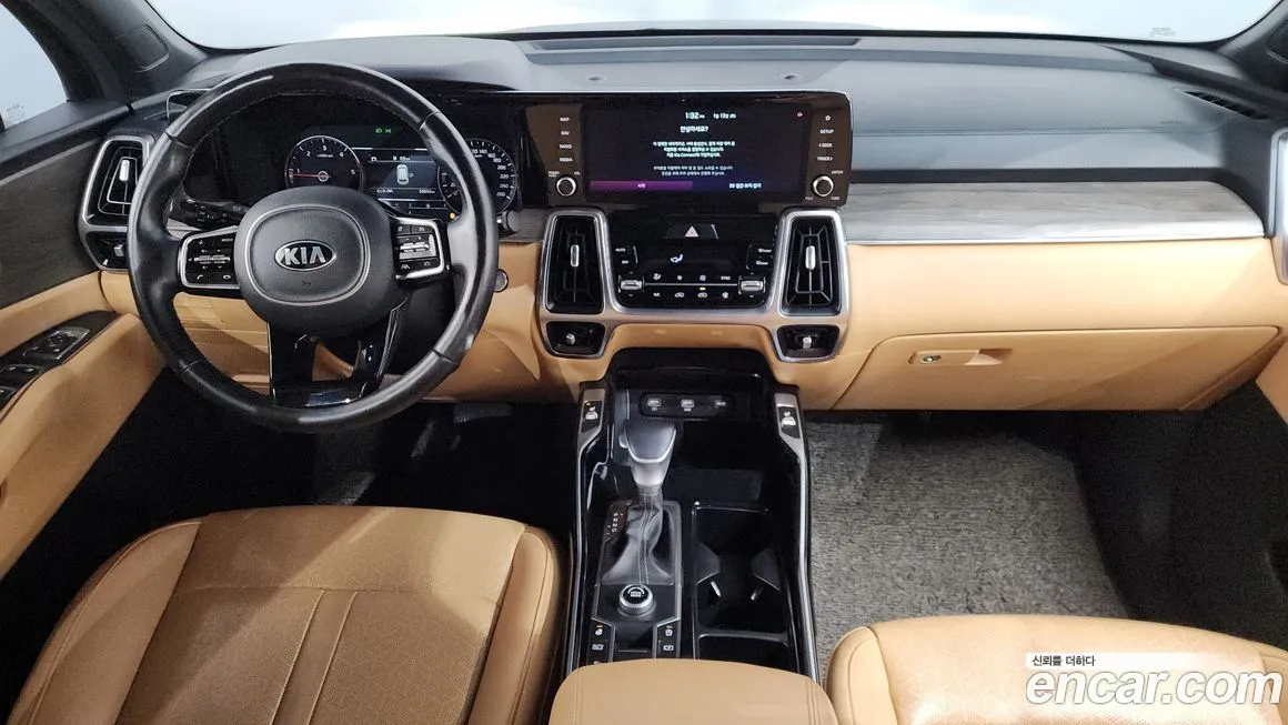 Kia Sorento — фото 10