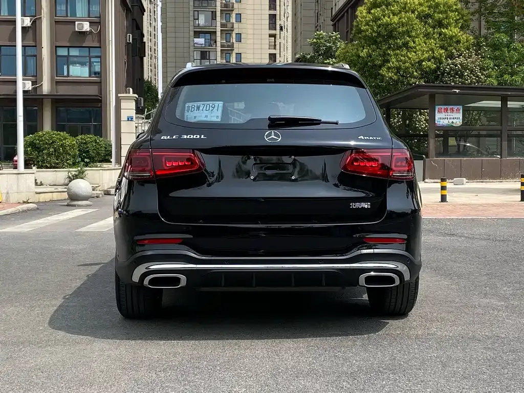 Mercedes-Benz GLC — фото 10