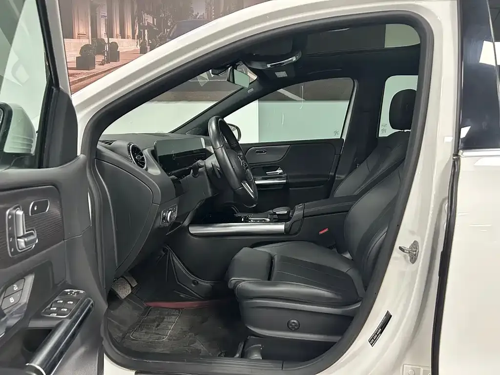Mercedes-Benz B-Class — фото 10