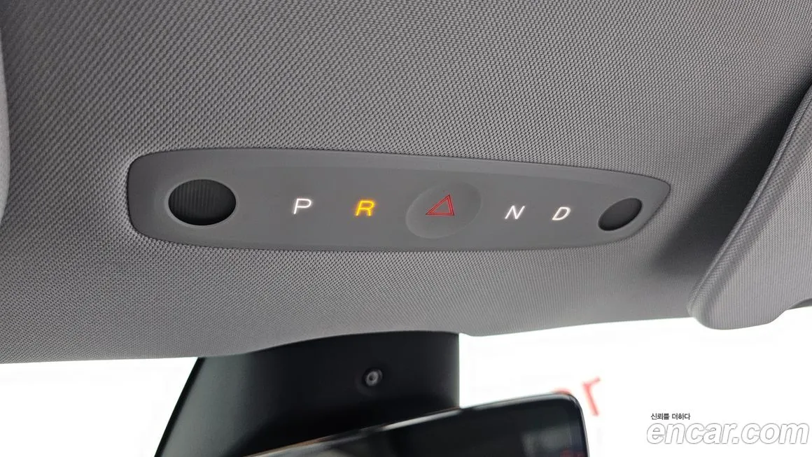 Tesla Model 3 — фото 10