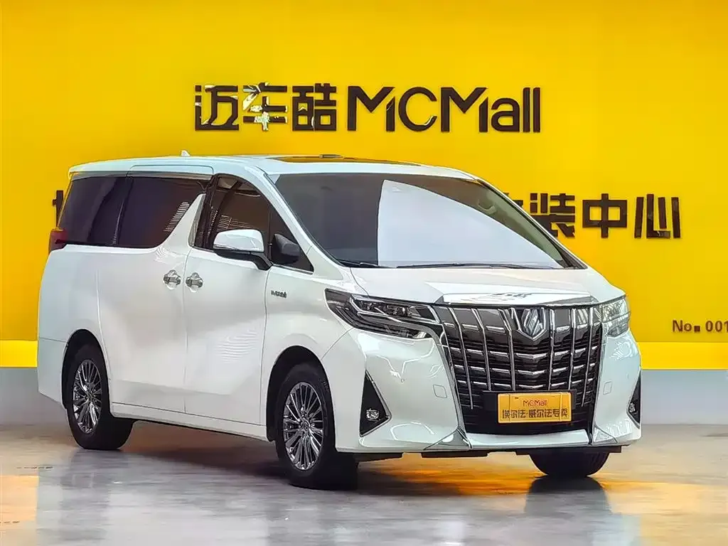 Toyota Alphard — фото 3