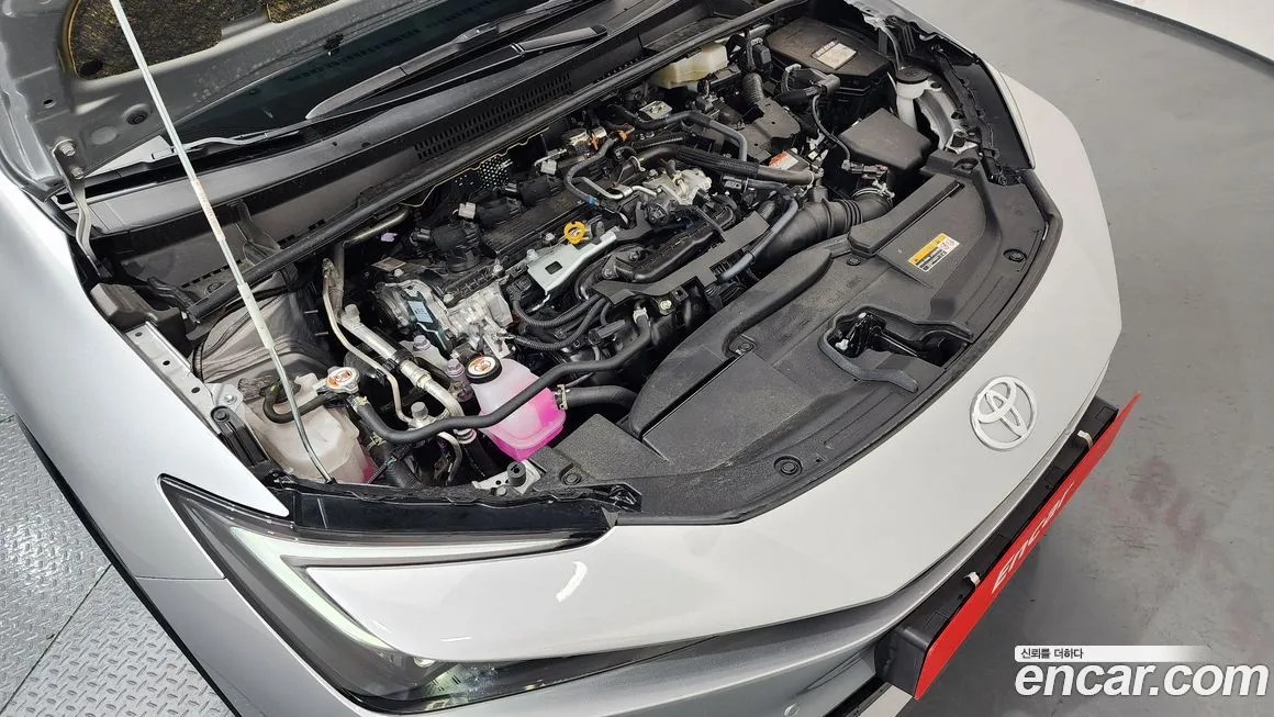 Toyota Prius — фото 8