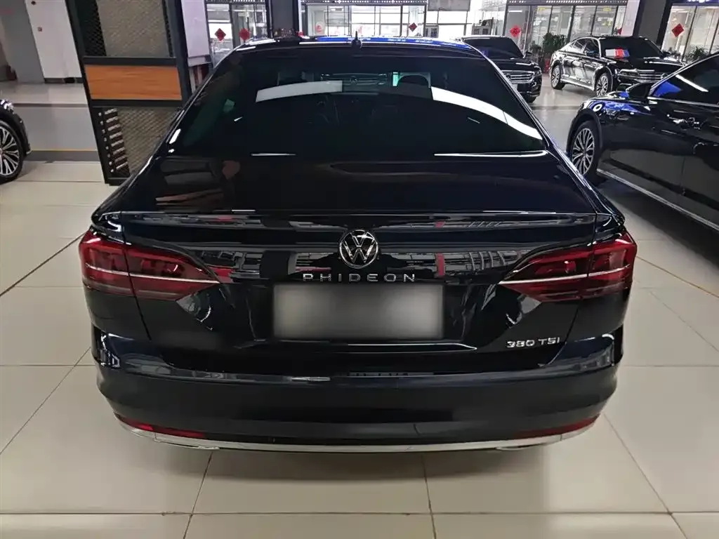 Volkswagen Phideon — фото 5