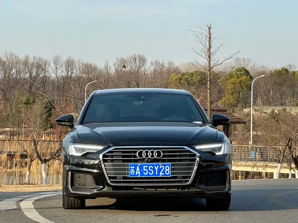 Audi A6L — фото 5