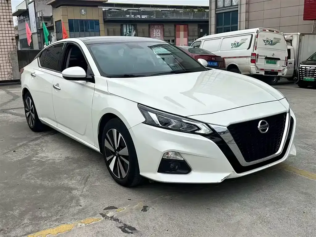 Nissan Teana — фото 3